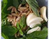Foto del paso 1 de la receta: Salsa de pesto de albahaca