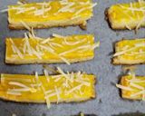 Foto langkah ke 8 dari resep Kastengel cheezy dan crunchy, No mixer, cepat dan mudah banget.