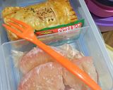 Foto langkah ke 7 dari resep Tuna Puff Pastry simple untuk bekal sekolah.