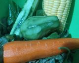 Foto langkah ke 1 dari resep 1003. Bening Bayam, Oyong,Labu Siam, Wortel dan Jagung.