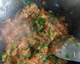 A picture of step 3 of Baingan bharta (brinzal bharta).