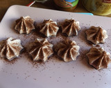 Foto del paso 3 de la receta: Merengues con chocolate rellenos de dulce de leche