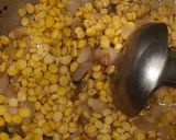 A picture of step 1 of Dal Palak.