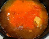 Foto del paso 5 de la receta: Tacos de morcillo guisados en tomate