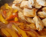 Ananászos csirke recept fázis 6 fotója