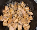 A picture of step 3 of Braised Pork Belly & Quail Eggs w/ Bamboo Shoots | Thịt Kho Trứng Măng.