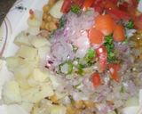 A picture of step 3 of Aloo chana chat.