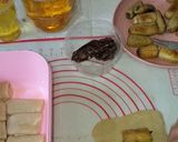 Foto langkah ke 9 dari resep Bolen Pisang Coklat dengan minyak goreng.