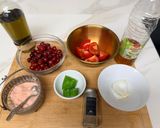 Foto del paso 1 de la receta: Gazpacho de cerezas