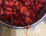 Foto del paso 3 de la receta: Budín con jalea de frutillas 🍓🍓