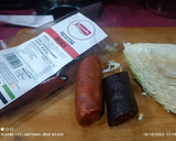 Foto del paso 1 de la receta: Chorizo patatero y morcilla con garbanzos, zanahoria, gallina y col