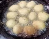 A picture of step 3 of Dahi Bhalla(Dahi vada).