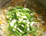 Hình bước làm 9 của món Canh súp gà cho bé và mẹ