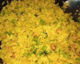 कांदे पोहे (Kande Pohe Recipe In Marathi) रेसिपी स्टेप 6 फोटो 
