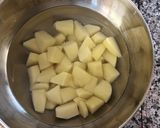 Foto del passaggio 1 della ricetta Patate alla curcuma