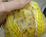 A picture of step 2 of Macaroni.