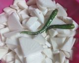 A picture of step 2 of Shaljum Palak Gosht.