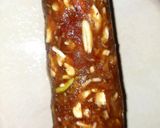 ખજૂર પાક (Khajoor Paak Recipe In Gujarati) રેસીપી સ્ટેપ5ફોટો