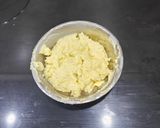 A picture of step 3 of Instant Milk Peda.