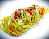 Foto del passaggio 4 della ricetta Tagliolini con mini peperoni, pecorino e pepe tostato