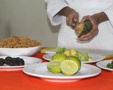 Foto del paso 2 de la receta: Pasta con Aguacate y Albahaca