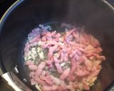 Une image de l'étape 3 de Soupe TONJIRU au Miso et Tofu.