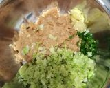 รูปขั้นตอนการทำที่ 2 ของ ไส้เกี๊ยวซ่าทอด (Airfryer)
