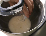 Foto del paso 2 de la receta: Glasé Royal Icing con Albúmina para decorar Cookies 🍪