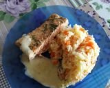 Foto del paso 5 de la receta: Salmón rosado con arroz con verduras y salsa blanca