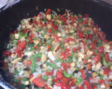 Foto del paso 2 de la receta: Nachos con pollo y verduras salteadas