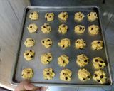 A picture of step 9 of Milky Vanilla Choco Chip Cookies.