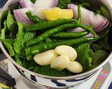 A picture of step 2 of Home Style Green Chutney.