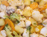 Foto del paso 2 de la receta: Patatas al horno con chorizo patatero y pollo
