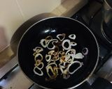 A picture of step 10 of Tandoori Chicken with Garlic Rice.