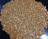 શીંગ ની ચીકી (Peanuts Chikki Recipe In Gujarati) રેસીપી સ્ટેપ4ફોટો