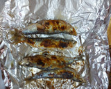 Foto del paso 2 de la receta: Sardinas a la plancha en papillote