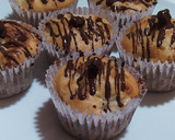 Foto del paso 3 de la receta: Muffins Húmedos de Manzana y Pasas de Uva