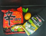 Foto langkah ke 1 dari resep Ramyeon ala drama korea.