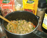 Foto del paso 3 de la receta: Empanadas Salteñas: Queso picante y Carne (mi versión)