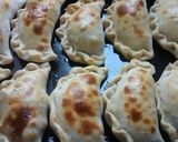 Foto del paso 12 de la receta: Empanadas de pollo con masa casero 🍗