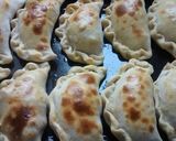 Foto del paso 12 de la receta: Empanadas de pollo con masa casero 🍗