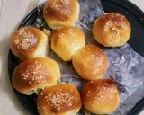 A picture of step 5 of Burger bun.