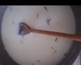 A picture of step 3 of Milk Pistachios custard kulfi.