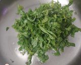 A picture of step 2 of STIR-FRIED AMARANTH QUINOA BOWL.