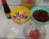 Foto langkah ke 1 dari resep Chili oil ala chinese resto.