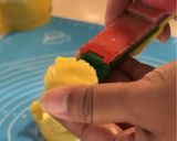 Foto langkah ke 7 dari resep 1 Adonan 3 Rasa (Thumbprint Cookies, Pandan Snow Ball, Palm Cheese Cookies).