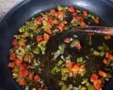 Foto del paso 3 de la receta: Macarrones con verduras, tomate y atún en conserva