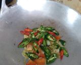 Foto langkah ke 2 dari resep Tumis sawi putih +telur.