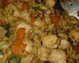 Foto langkah ke 7 dari resep Makaroni goreng bakso ayam.