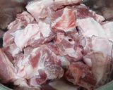 รูปขั้นตอนการทำที่ 1 ของ ซี่โครงหมูอบขิง
